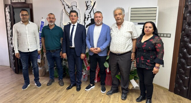 CHP’li Belediye Başkanları Amaç ve Elmasoğlu: Hatay siyasi tartışmalardan uzak hizmet bekliyor!