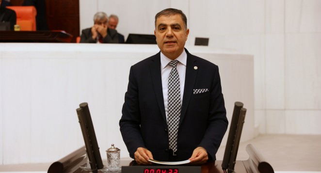 Cilvegözü’nde TIR krizi büyüyor! Güzelmansur: “Bedelini Hatay ve Türkiye ödüyor”