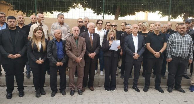 CHP İskenderun İlçe Örgütü’nden 10 Kasım Protestosu: “Atatürk’ü Asla Unutturmayacağız”