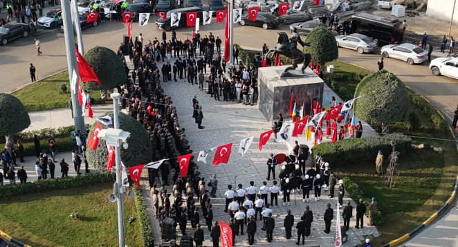 ATATÜRK, HATAY’DA GÖZYAŞLARIYLA ANILDI