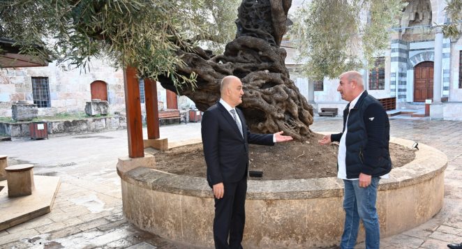 İsdemir Genel Müdürü Ayhan Akın’dan Yerel Muhtarlara Ziyaret