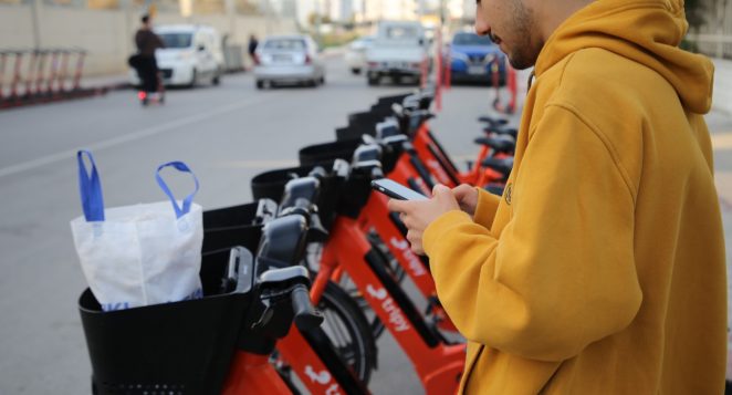 ELEKTİRİKLİ BİSİKLETLER SAHAYA İNDİ