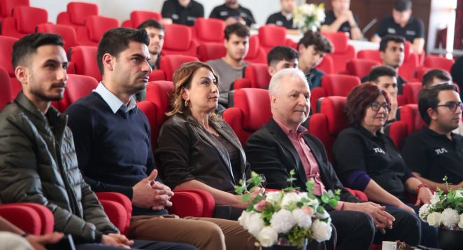 İSKENDERUN’DA “ASTRO HACKATHON” HEYECANI: GENÇLER UZAY İÇİN BULUŞTU