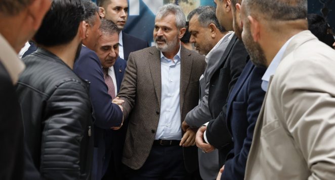 BAŞKAN ÖNTÜRK, REYHANLI’DA İFTAR PROGRAMINA KATILDI