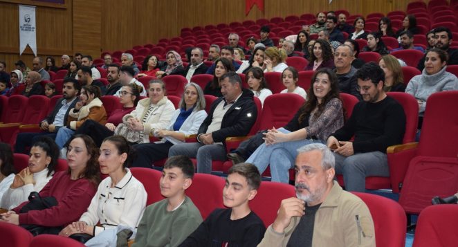 DÜNYA TİYATRO GÜNÜNDE HBB’DEN ANLAMLI ETKİNLİK