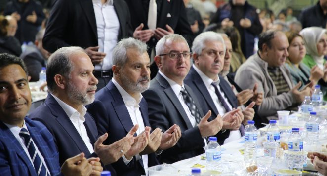 HBB BAŞKANI ÖNTÜRK İFTARDA İSKENDERUNLULARLA BULUŞTU