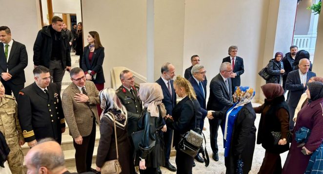 İSKENDERUN’DA BAYRAMLAŞMA PROGRAMI YOĞUN KATILIMLA GERÇEKLEŞTİ