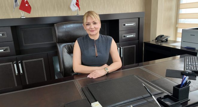 “KADINLARIN EMEĞİ TOPLUMA DEĞER KATIYOR”