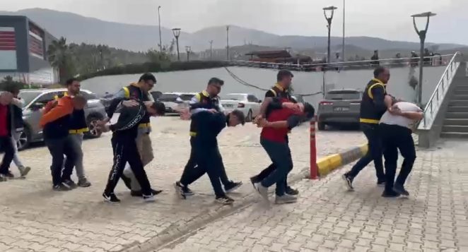 Hatay’da Aranan Şahıslara Geçit Yok: 7 Firari Tutuklandı