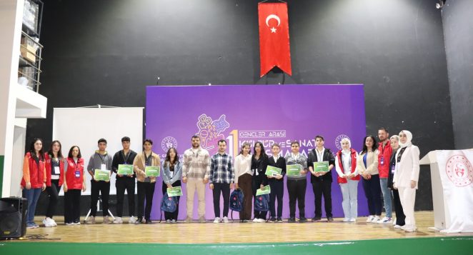 Hatay’da Bilgi Yarışması Heyecanı İskenderun’da Zirve Yaptı!