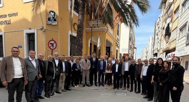 Depremin yaraları ve ekonomik talepler gündemde