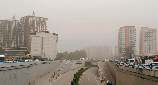 İskenderun merkezden toz bulutu: Toz bulutu uyarıları!