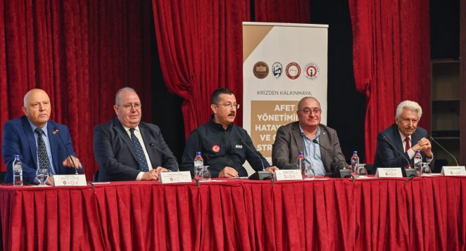 Afet Yönetiminde “Hatay Modeli” Bilimsel Mercek Altında “Krizden Kalkınmaya: Afet Yönetiminde Hatay Modeli ve Gelecek Stratejileri” Masaya