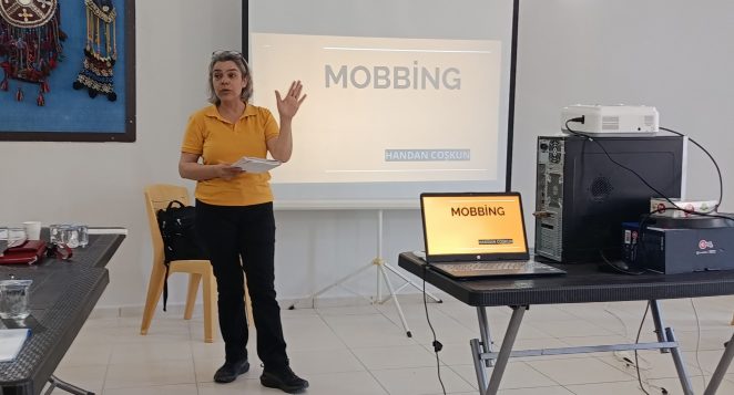İskenderun’da toplumsal cinsiyet ve mobbing tartışıldı