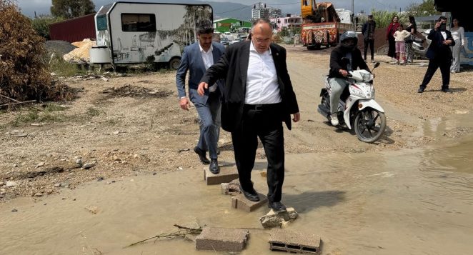 MİLLETVEKİLİ ÇALIŞKAN HATAY’DA YARALARI YERİNDE İNCELEDİ