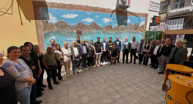 Gazeteciler bayramlaşmasında protokol buluşması