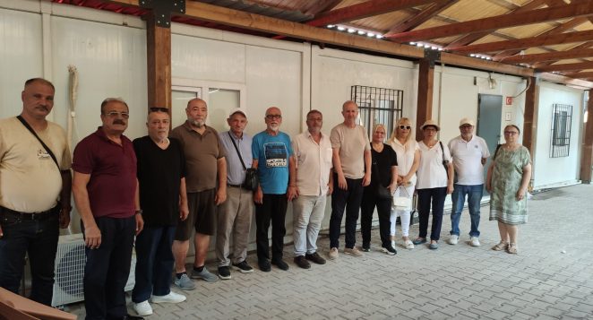 Hatay’da CHP’de İstifa Dalgası Büyüyor: İskenderun’dan Özgür Özel’e Destek Açıklaması