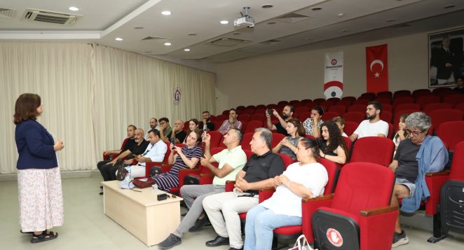 İSTE’den “Gazetecilik ve Yapay Zekâ”