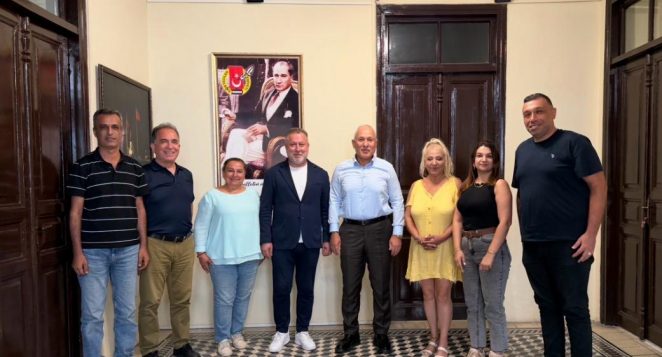 FATİH TOSYALI’DAN GAZETECİLERE ZİYARET: “EĞİTİME YAPILAN YATIRIM, GELECEĞE YAPILAN YATIRIMDIR”
