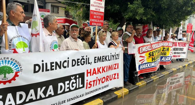 Emeklilerden Seyyanen Zam Çağrısı: “Sadaka Değil, Hakkımızı İstiyoruz”